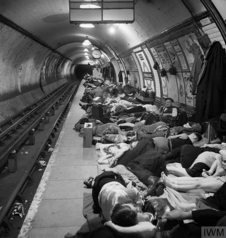 london bomb shelter in wwii