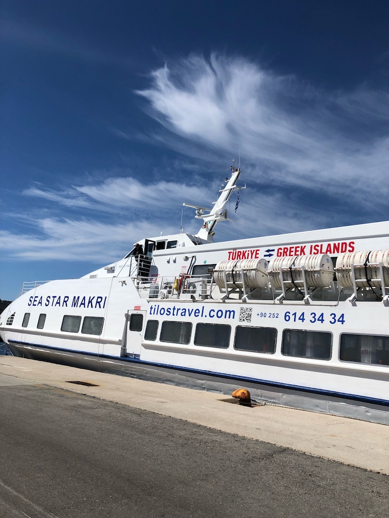 ferry-to-rhodes-greece